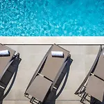 Modern Tonka With Pool And Grill In Porec * Tar-Vabriga